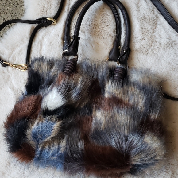 ⚜ PATCHWORK FUN FUR HANDBAG* - Picture 3 of 5